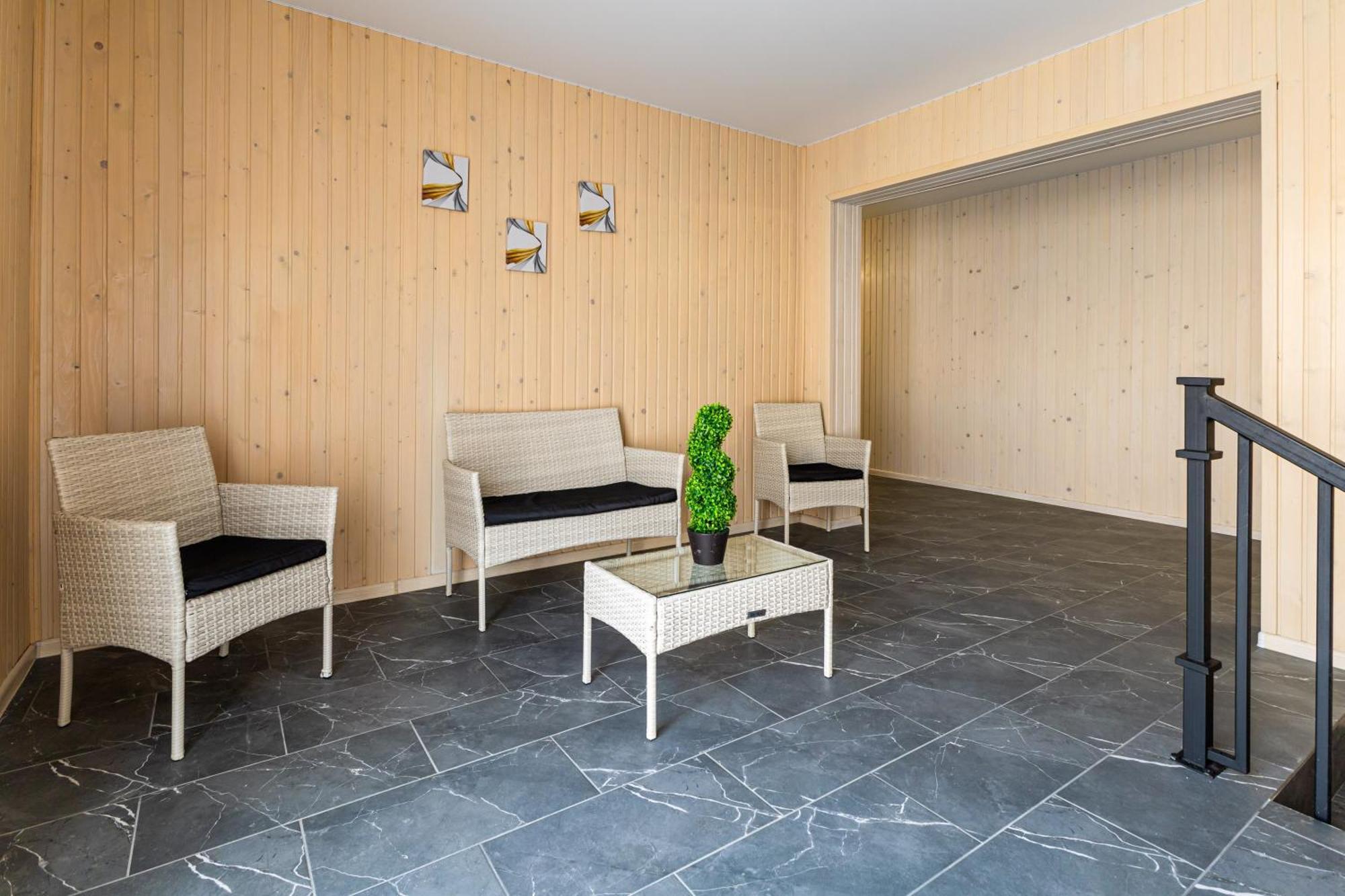 Fenix Hotell Solotvyno Exteriör bild